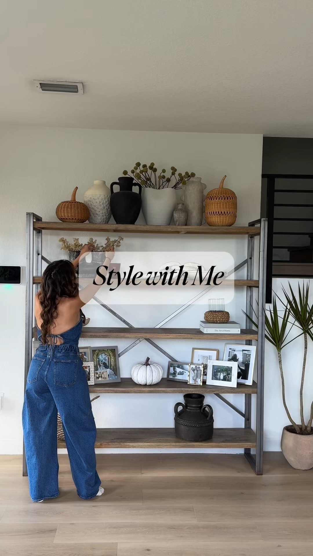 Giving my bookcase a subtle Halloween glow-up.
Everything is linked for you in my LTK if you want to recreate this cozy look! 

#LTKHalloween #LTKHome #LTKSeasonal