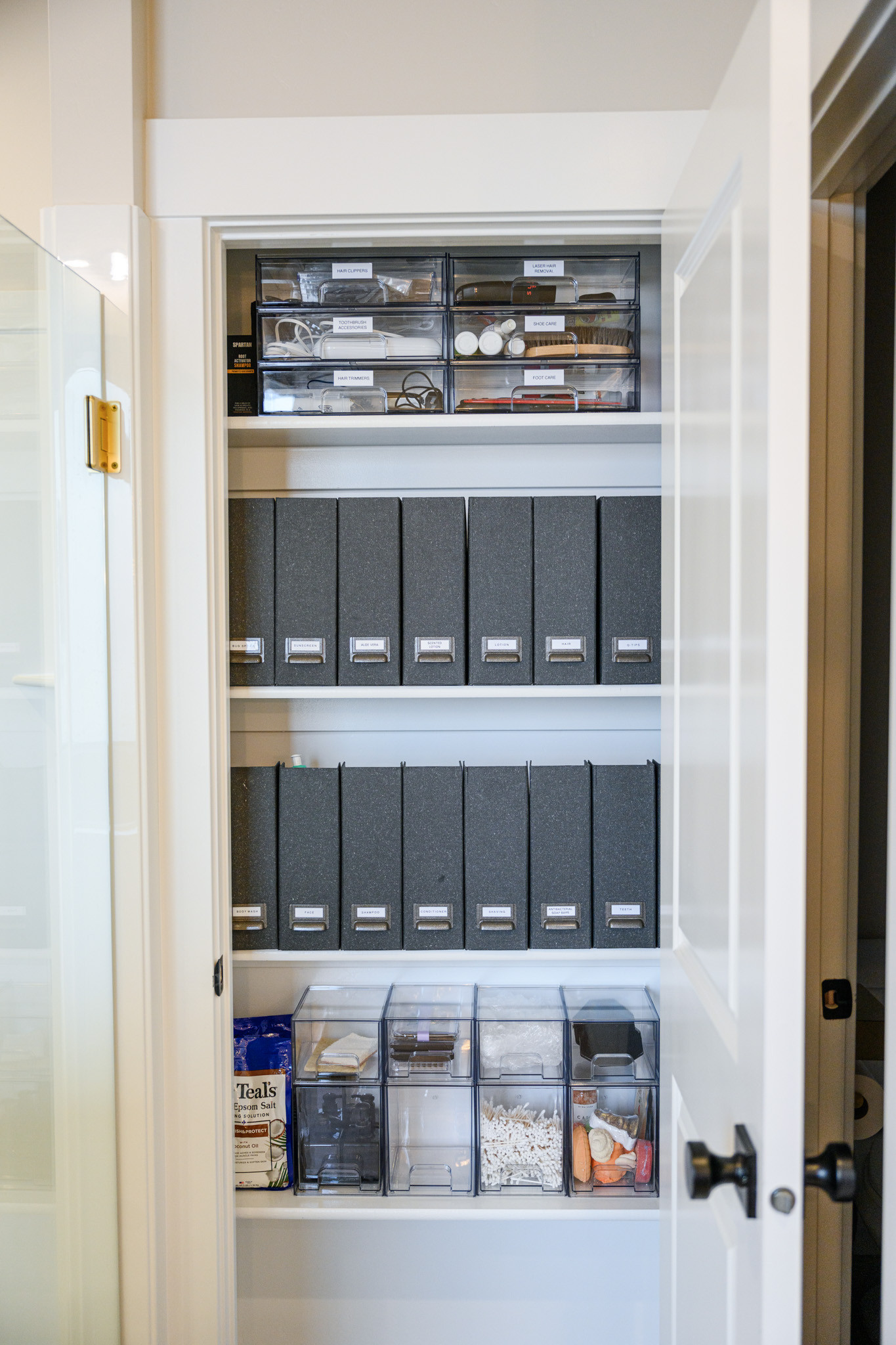 So such a great system to organize all of your Back stuff items such as shampoo, conditioner, body wash, Q-tips, and more! 

These clear drawers are used in basically every room in my house, and they are such great quality!

#LTKHome #LTKMostLoved #LTKFamily