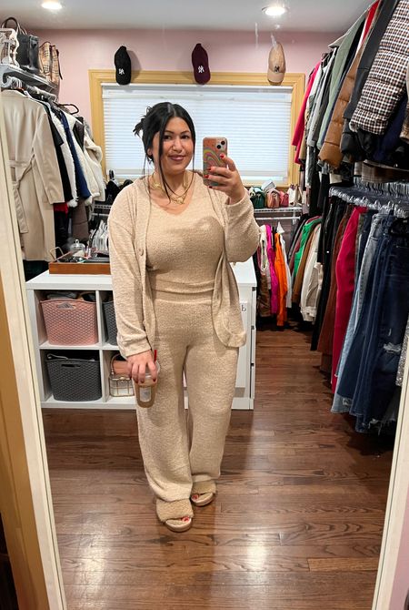 Need some gift ideas for Christmas? #walmartfashion has you covered! This joy spun pajama set is the perfect gift giving idea for anyone on your list #AD @walmartfashion

#LTKunder50 #LTKHoliday #LTKGiftGuide