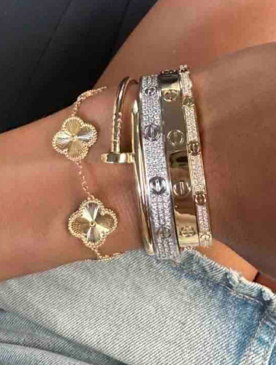 cartier and vlan cleef dhgate stack  

 #LTKHome #LTKSaleAlert #LTKMidsize