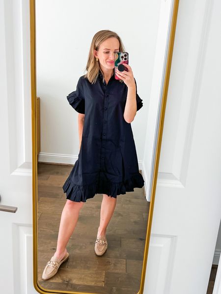 This black collared shirt dress is SUCH a good option for the office this fall! I’m wearing an extra small and it’s a little bit long on me, but I am 5’1”! If you’re a little bit taller, this would be the perfect dress to have in your closet for almost every occasion. My mules are a great everyday fall shoe as well and they run true to size.

#LTKFind #LTKworkwear #LTKSeasonal