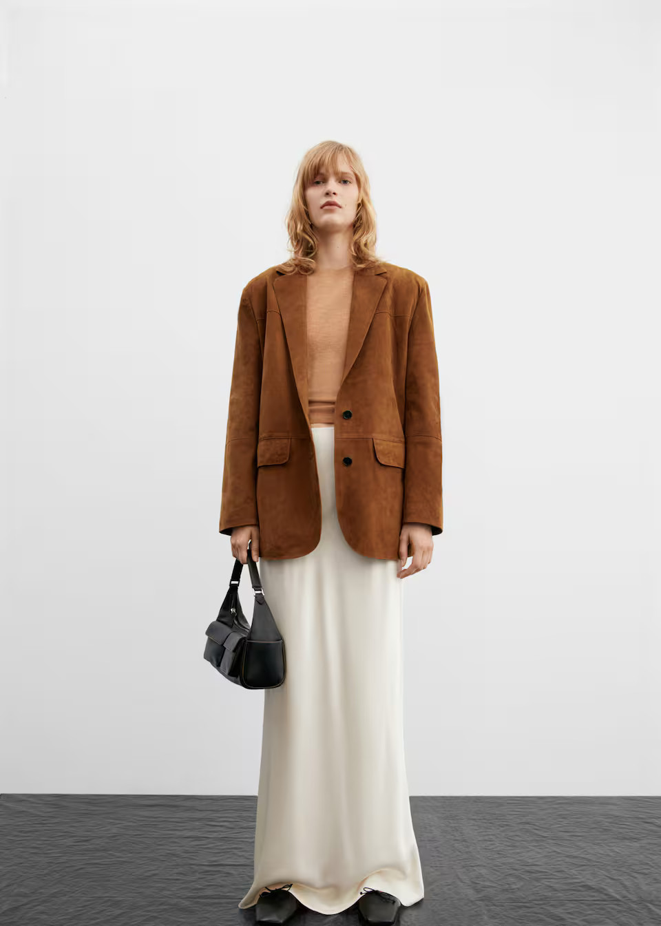 Oversized suede blazer | MANGO (US)
