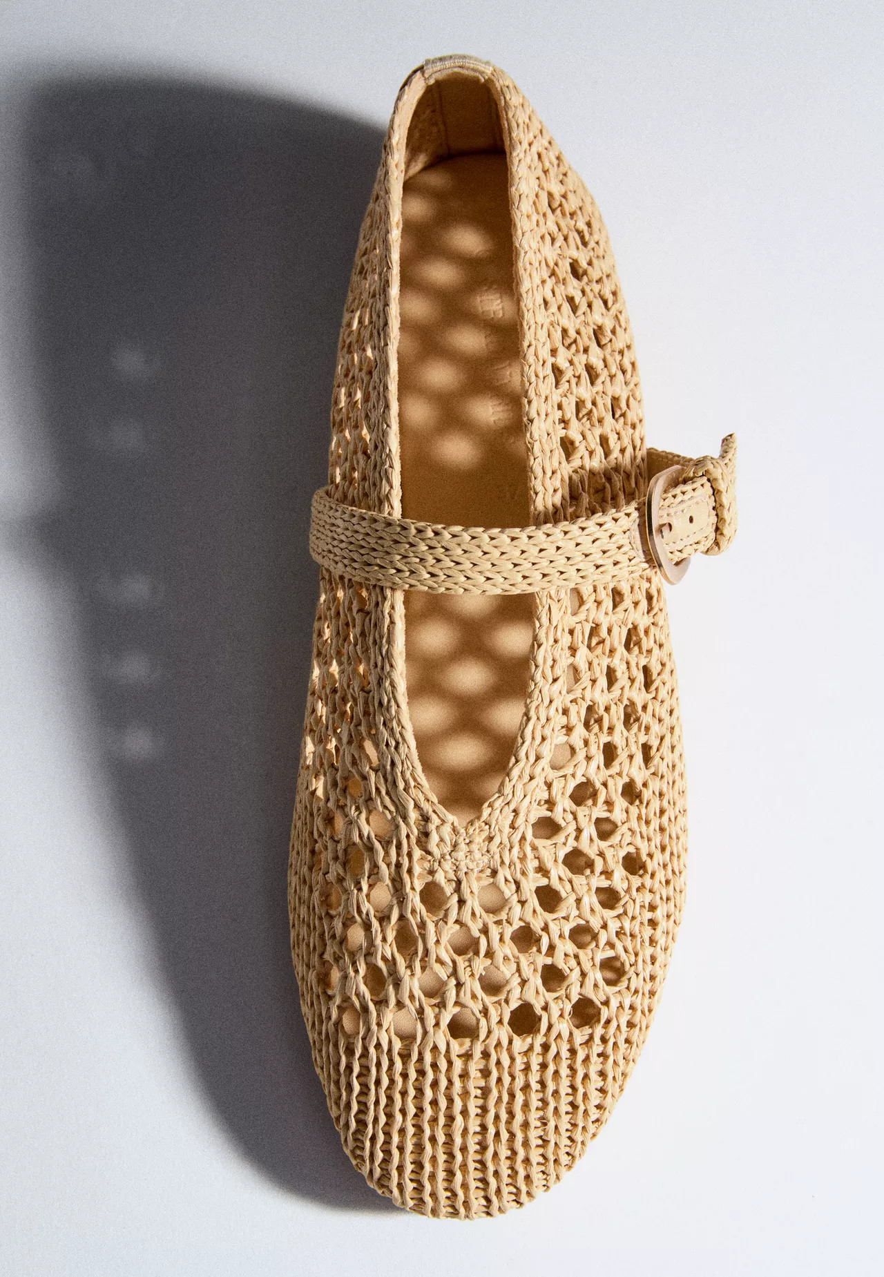 Openwork strap ballet flats - Women's Mocacos Nuevo | Stradivarius United Kingdom | Stradivarius (UK)