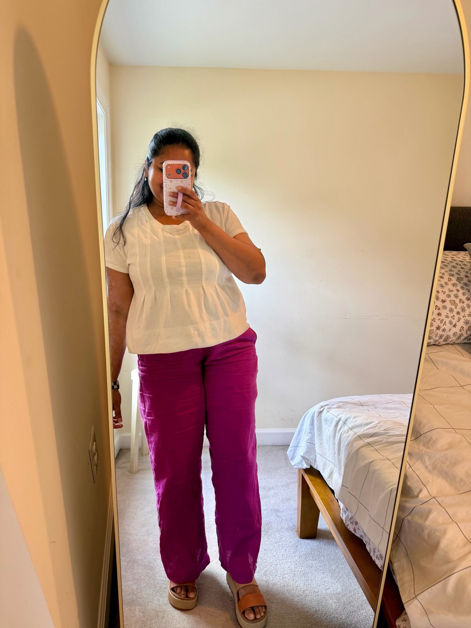 #ootd favorite linen pants and this color is sooo good! I have 3 of these pants. And absolutely loving my reef wedges

Too size - S 
Pants - S (fits loose so size down)

#LTKootd #LTKmomlife #LTKWorkwear