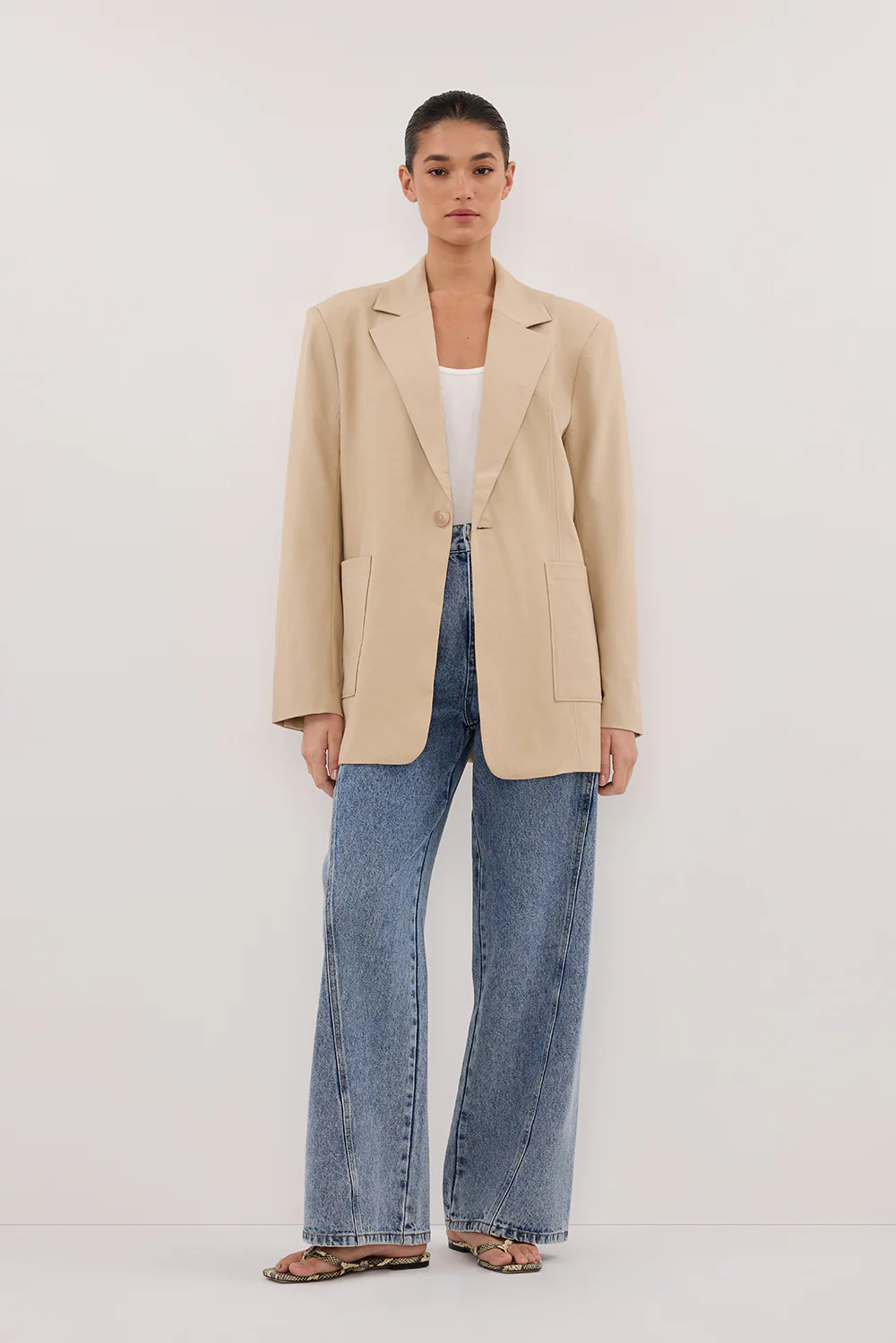 LOUIE NATURAL PATCH POCKET BLAZER | DISSH