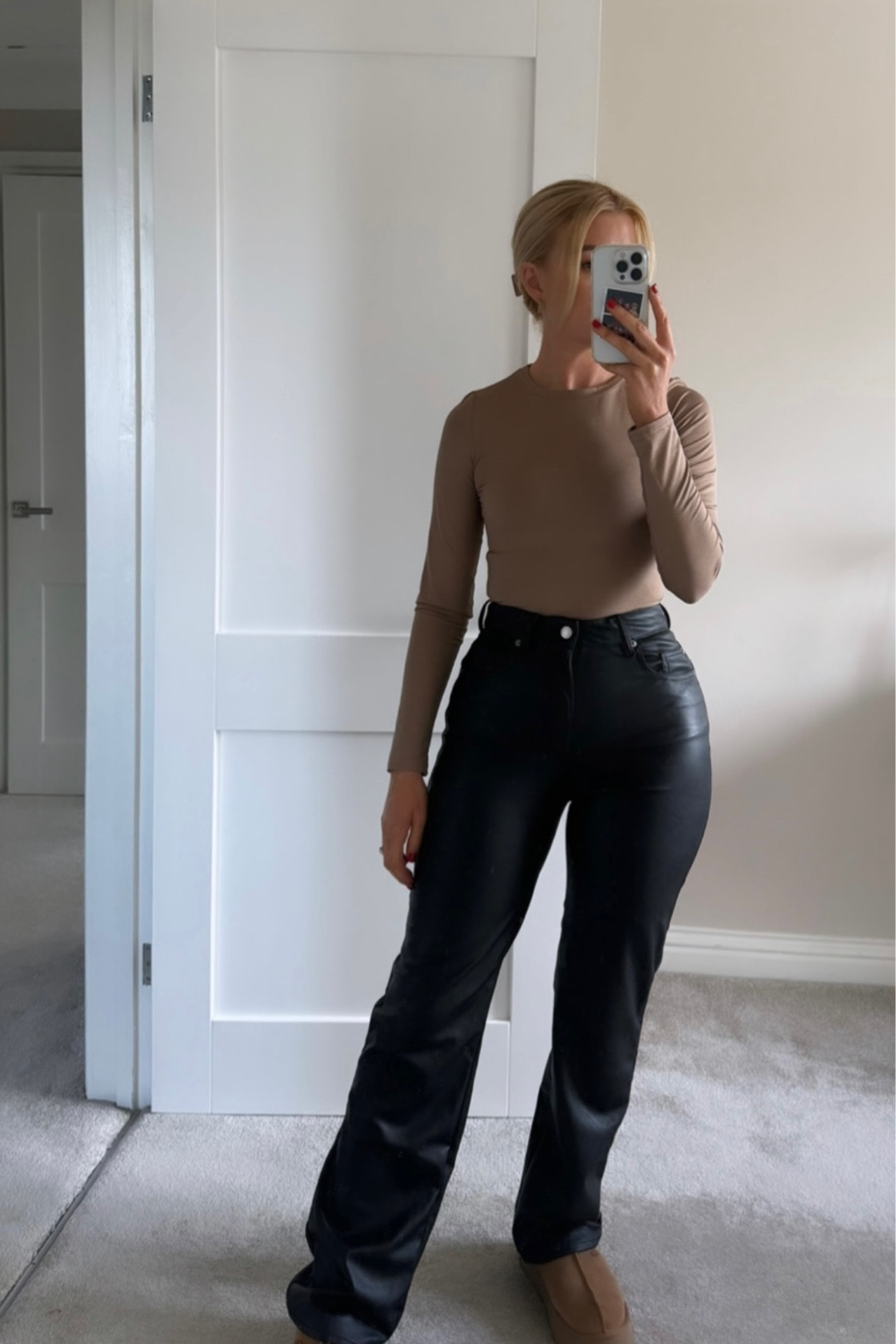 Leather trousers styling 
s k i m s  vibe alternative top under £10

#LTKfindsunder50 #LTKeurope #LTKstyletip