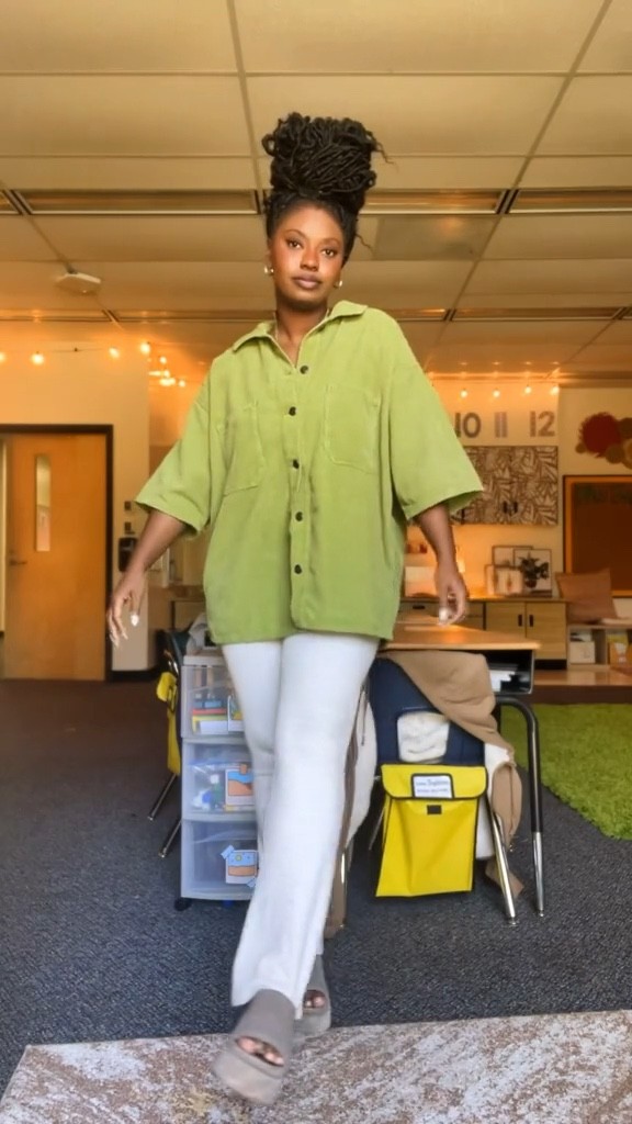 What I wore this week. The weather is confusing. 

#LTKshoecrush #LTKstyletip #LTKSeasonal