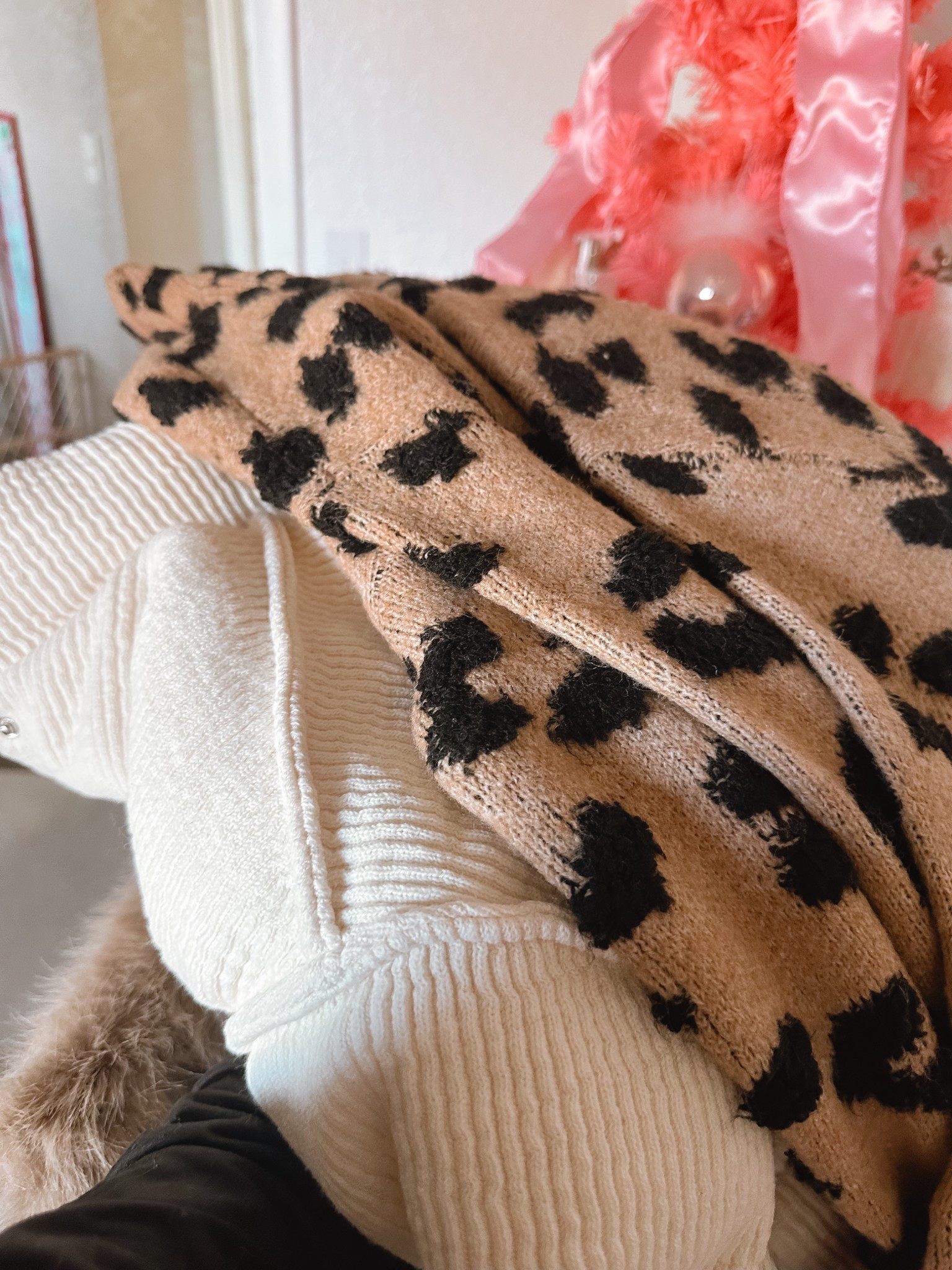 Everything I just got in my Vici haul! I can’t wait to style. I got a size S in all and size 8 in boots! KAYDEESAVE30 saves ya extra!! 