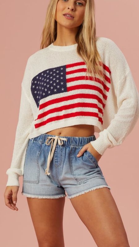 Mdw, Memorial Day Weekend, Casual Style, Summer Outfit, Fourth Of July, Sweaters, Pull On Shorts, Shorts, American Style, Sandals, USA, BBQ

#LTKparties #LTKstyletip #LTKshoecrush