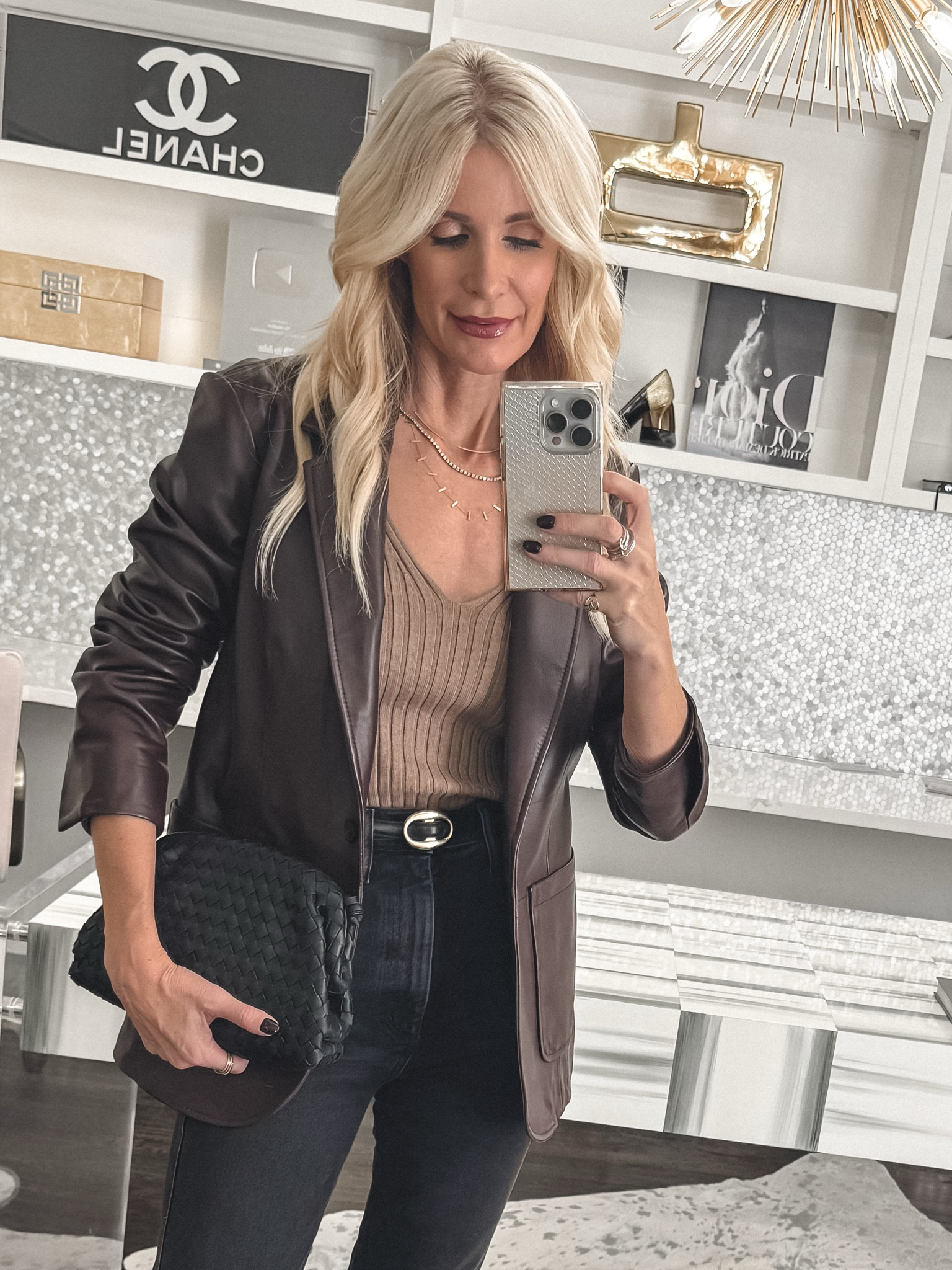 Chocolate brown is the color of the season and this gorgeous chocolate brown blazer is perfection! The leather is buttery soft and the fit is impeccable! The best part, the price point is amazing and trust me when I say it looks way more expensive than it really is! It runs tts, I’m wearing a size XS. 



#LTKFindsUnder100 #LTKStyleTip #LTKOver40