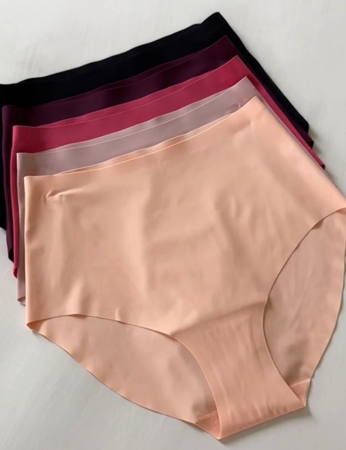 Scroll to shop! Follow for more finds! Xo! 🥰

#LTKdayinmylife #LTKgrwm #LTKootd