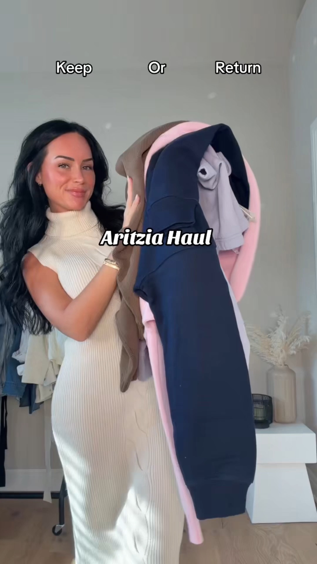 Aritzia trying on keep or return ✨ I will have these on my LTK.

I’m 5’7, 145lbs, 32dd