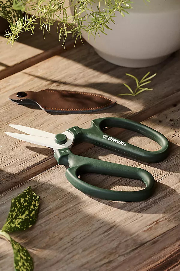 Niwaki Sakagen Floral Scissors | Terrain