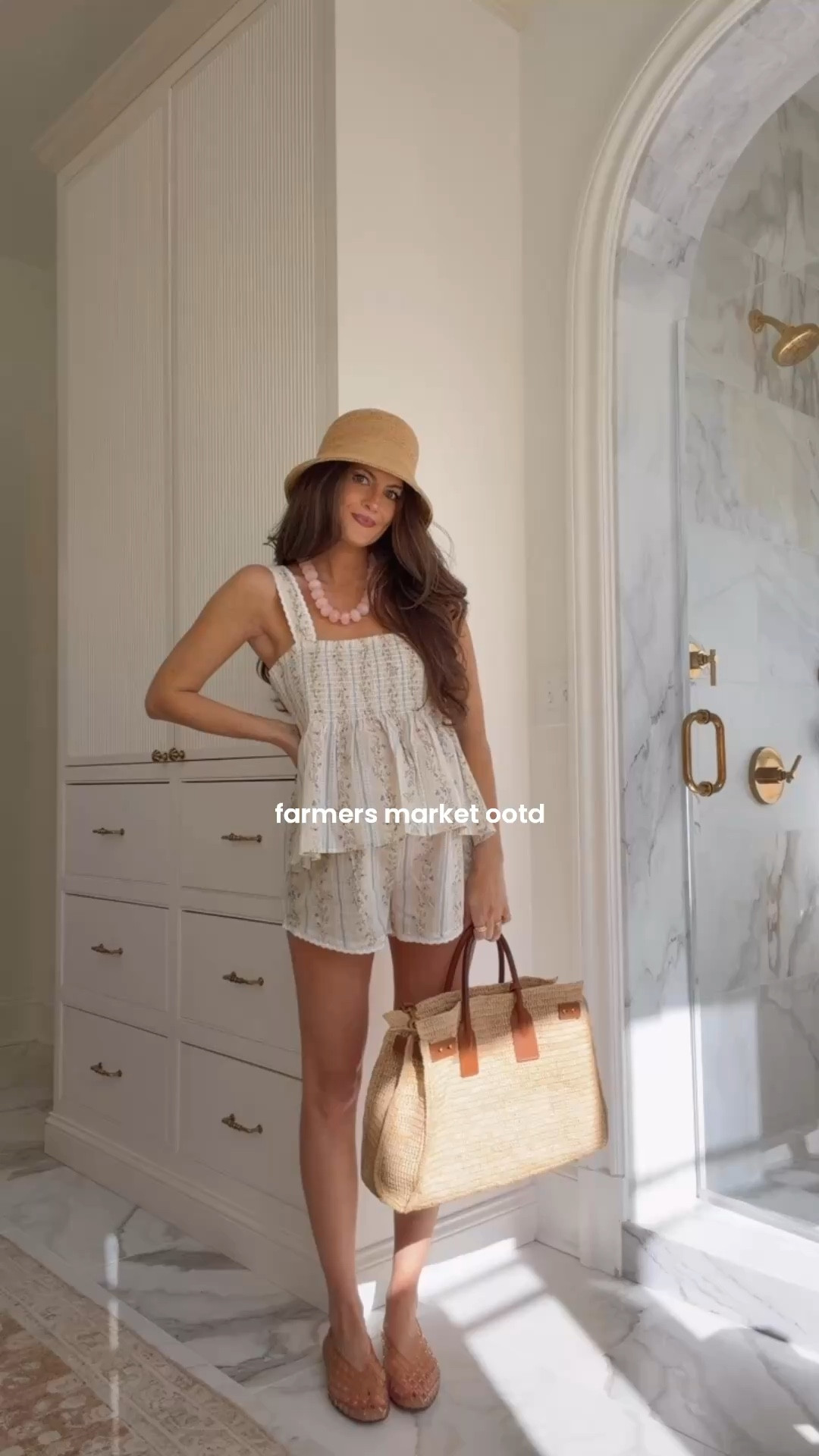 Farmers market outfit 🤍🍓🌽🍉

#LTKmomlife #LTKgrwm #LTKdayinmylife