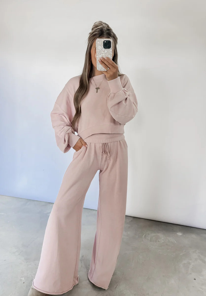 Showing Out Semi Cropped Sweatshirt - Dusty Pink | CK Squared Boutique