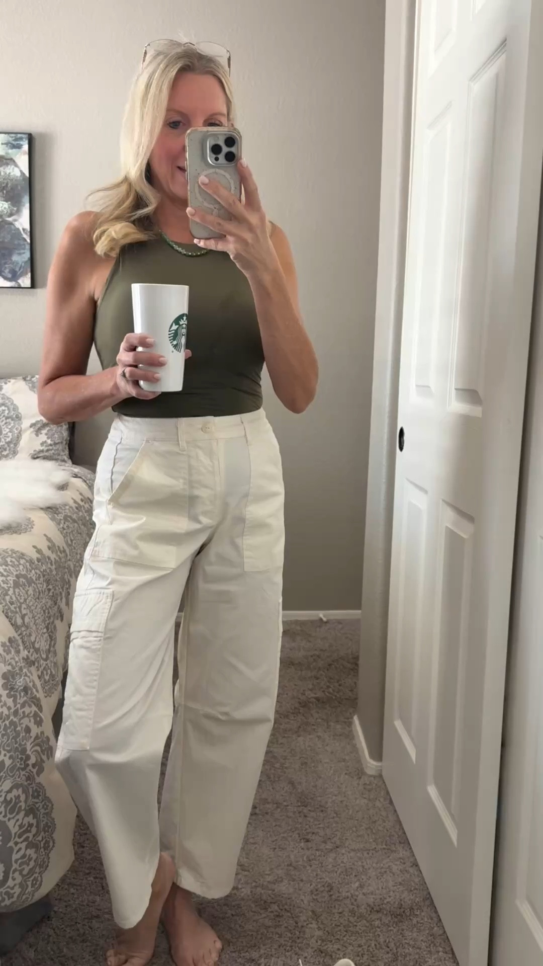 OOTD! Target cargo barrel pants, super soft lined (& padded) Amazon tank, and comfy Puma sneaks! 

Wearing my usual size 4 pants, S tank, & 7 shoes. 