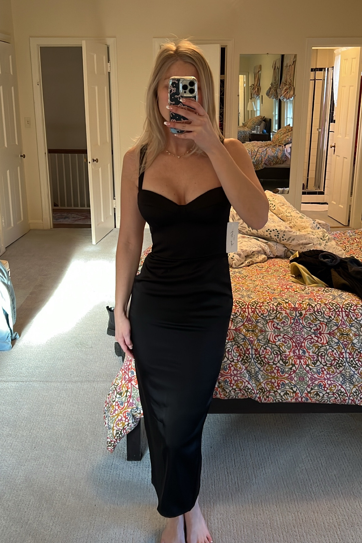 You can’t go wrong with a black dress! Love this length. Size XS. 

#LTKwedding #LTKstyletip #LTKparties