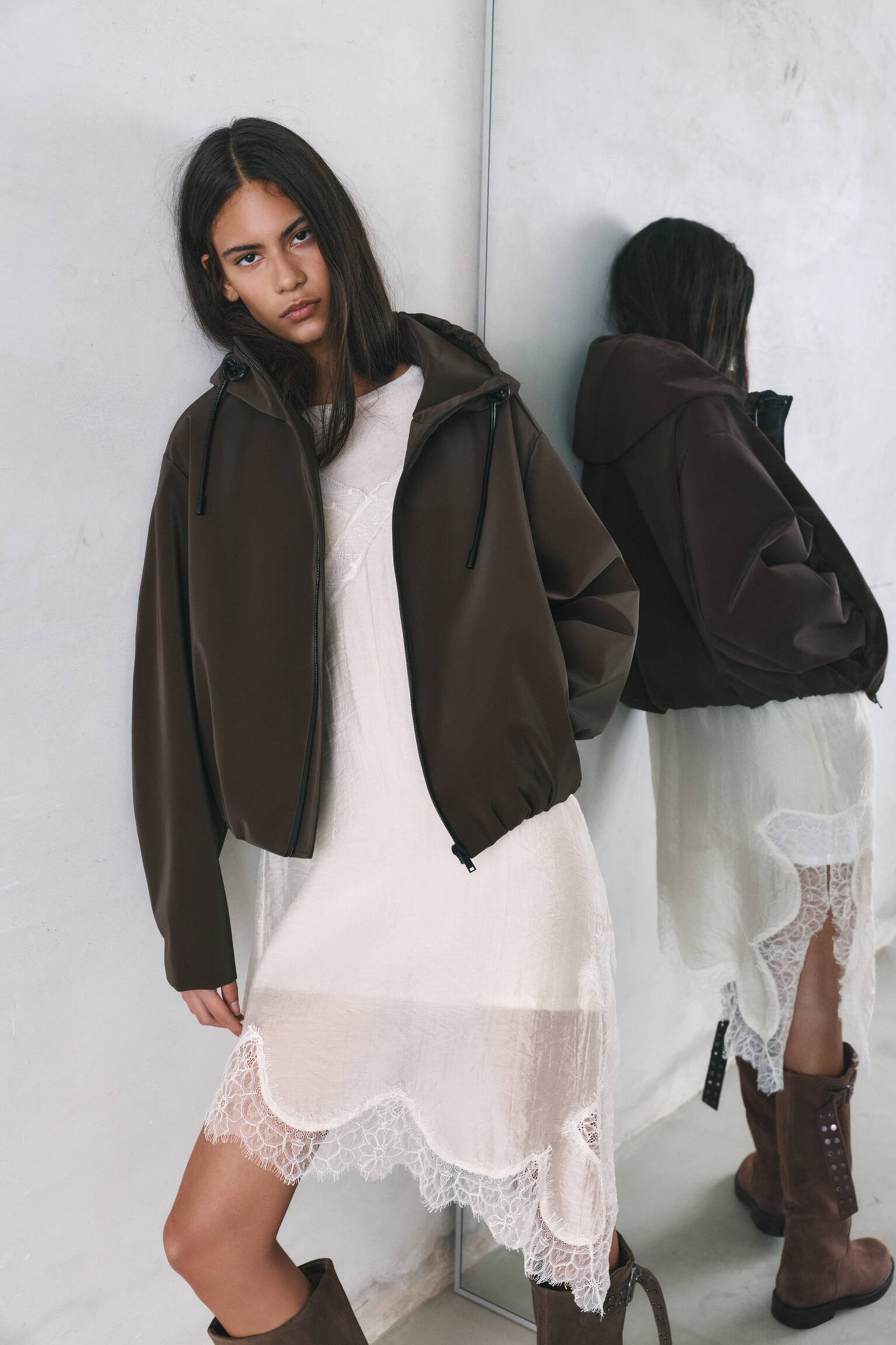 Short hooded raincoat - Pull&Bear United Kingdom | PULL and BEAR UK