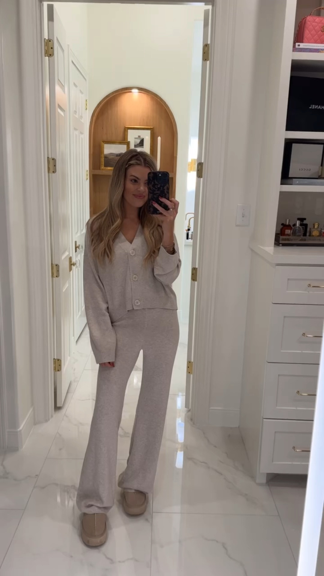 I got this set from H&M like 2 weeks ago and have already worn it 4 or 5 times! I so comfortable and the pants are so flattering (wearing size XS in both top & bottom)

Matching set, casual style, affordable outfits 

#LTKFindsUnder100 #LTKStyleTip #LTKFindsUnder50