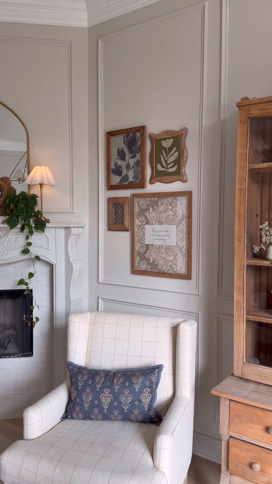 Why didn’t I do this collage sooner!? Some great frames from homegoods and art from Etsy was such an affordable way to cozy up this space! 

THEBLOOMINGNEST decor living room cozy Etsy Amazon wayfair affordable finds 

#LTKSeasonal #LTKHome