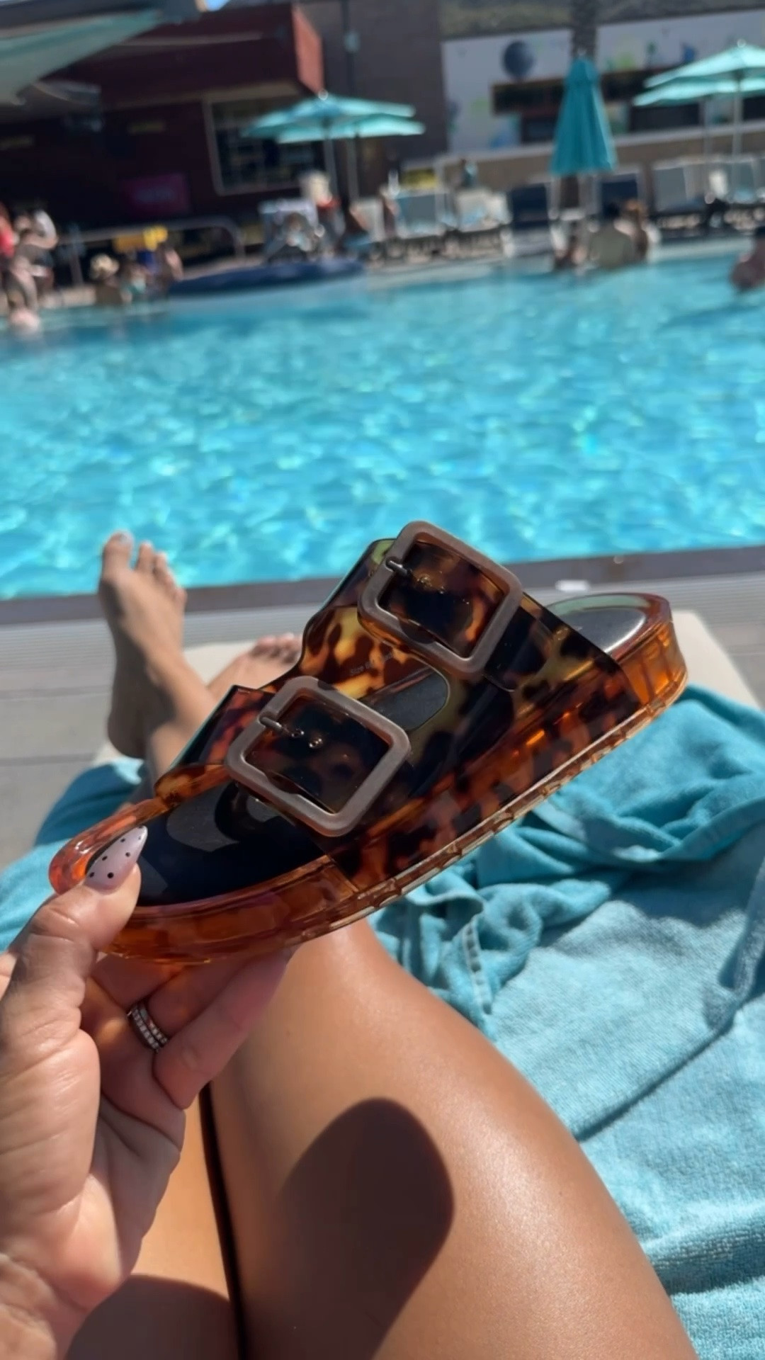 Cute stylish jelly sandals

#LTKBeauty #LTKgrwm #LTKootd