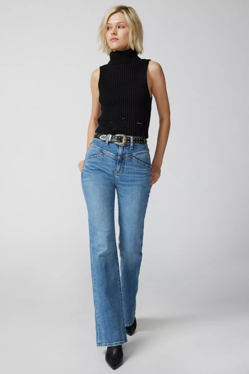 Daze Denim Go-Getter High-Waisted Flare Jean - Front Slit | Urban Outfitters (US and RoW)