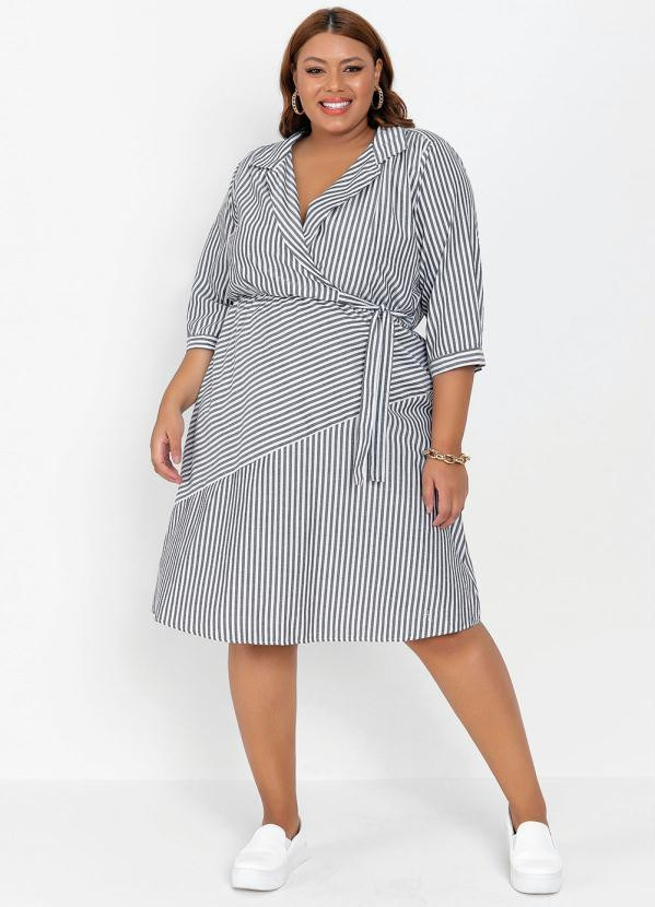 Mink - Vestido Plus Size Listrado com Amarração | Posthaus (BR)