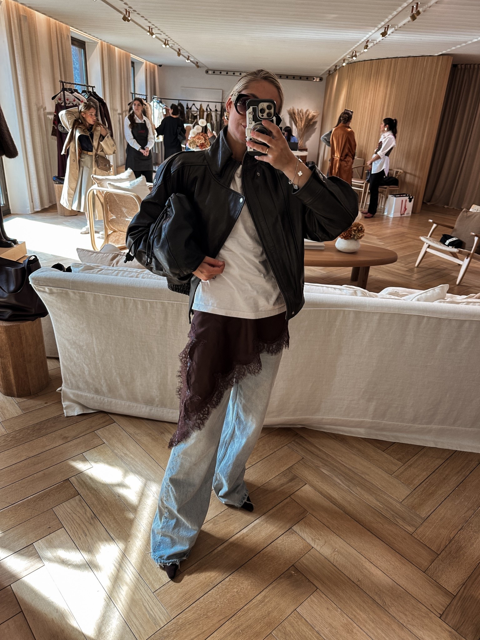 September Looks I’m taking with me in to October 🍂

LAYERED LACE

Jacket size M
Jeans 6L

#LTKwinter #LTKautumn #LTKuk