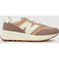 New Balance 370 Trainers in Brown | Schuh