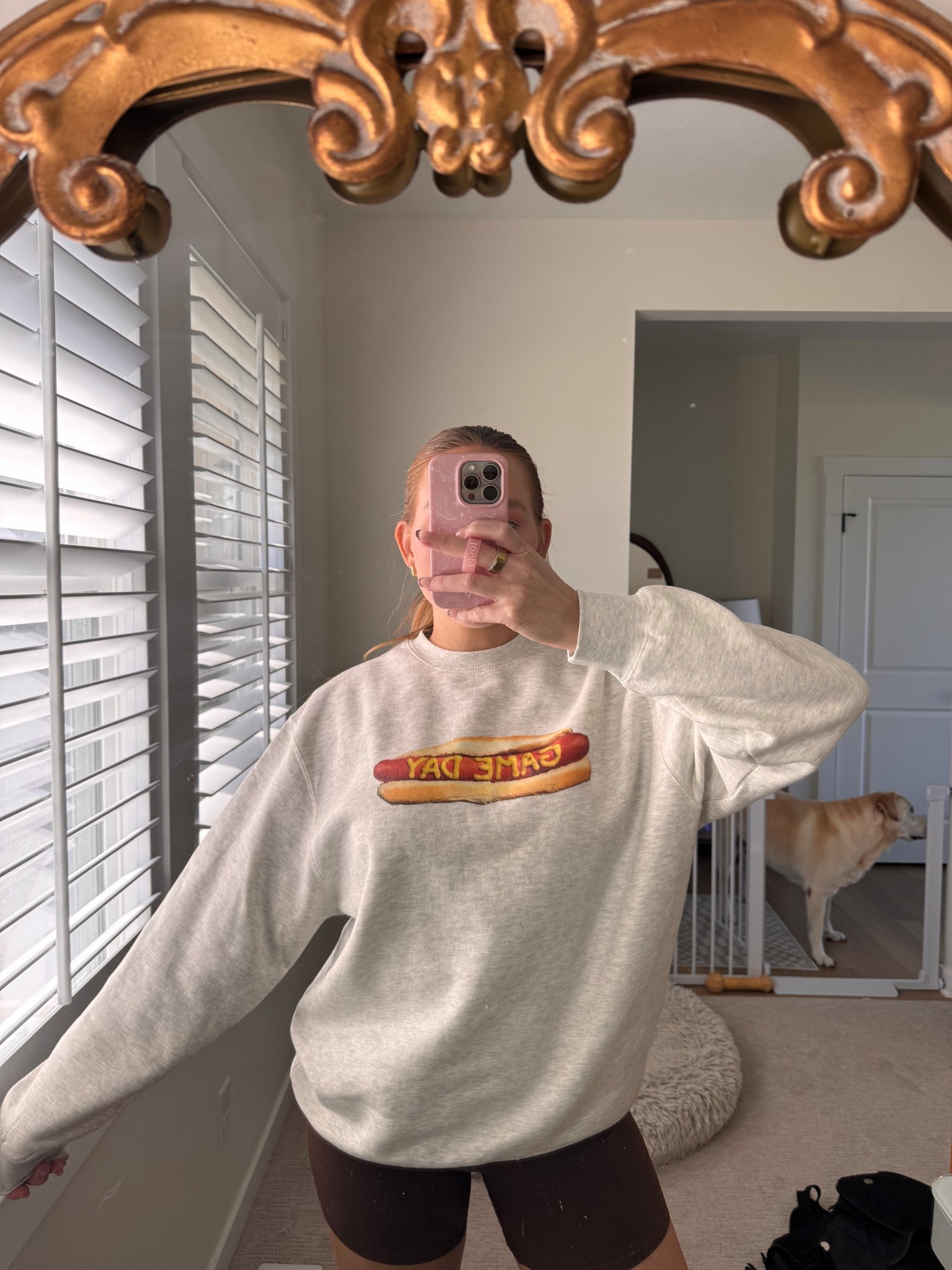 Cutest game day crewneck

#LTKSeasonal #LTKOver40 #LTKActive
