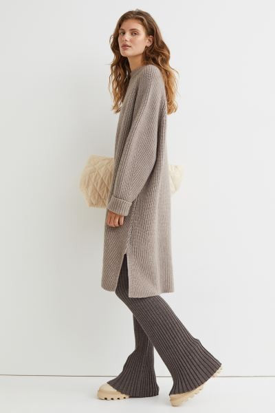 Rib-knit dress | H&M (UK, MY, IN, SG, PH, TW, HK)