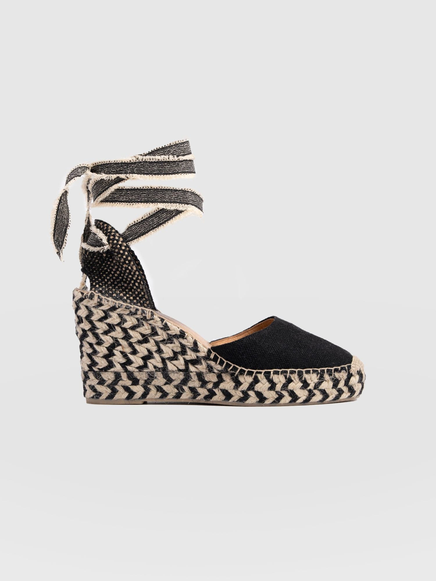 Rowe Espadrille Tie Wedges - Black | Saint + Sofia
