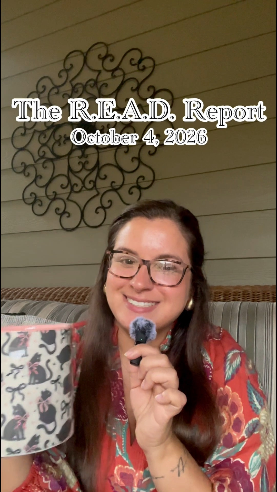 The R.E.A.D. Report 🍁🤎🍂 October 6, 2026

📖 Reading: The Shampoo Effect & The September House
👩‍🍳 Eating: tailgate foods while watching football and baseball
👗 Activity: the official closet switch from summer to fall
🫖 Drinking: Chai Black Tea from Target’s Good & Gather brand

#morningvlog #chattyvlog #morningtea #READReport

#LTKdayinmylife #LTKmorningroutine #LTKvlog