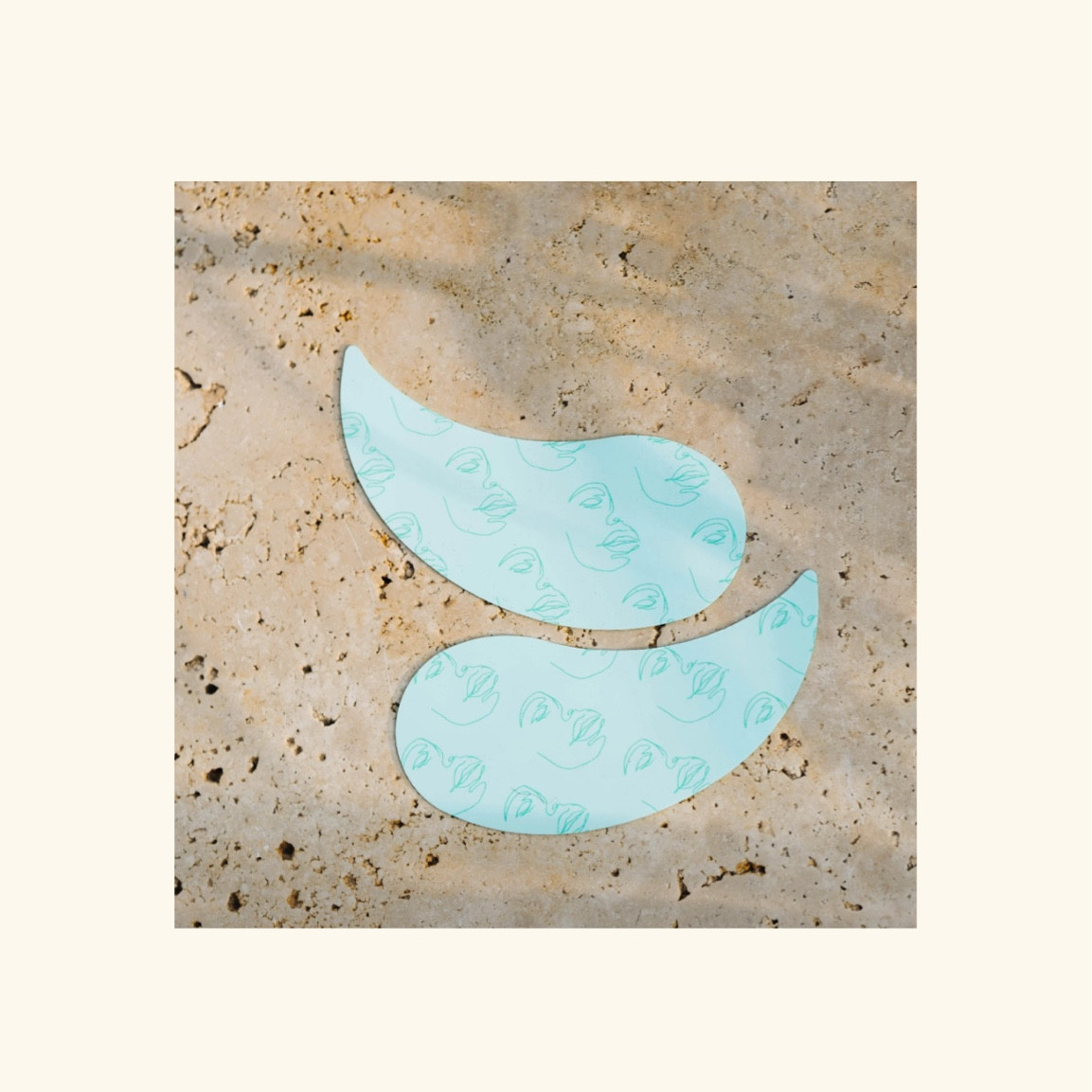 The Everyday Eye Hero 👀😍💕 

I’ve been using these daily for over a year now. I wash my face and moisturize in the AM then put these on under my eyes for about 5-10 minutes while I make the kids lunches. For extra love & care, I then ice roll over them 🧊. 