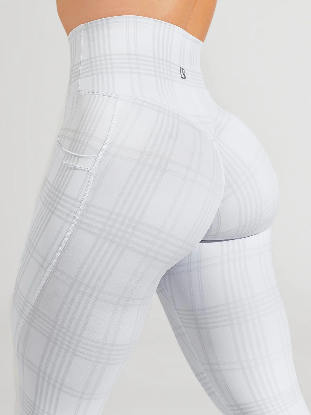 Limitless Legging - Snow Plaid | Buffbunny