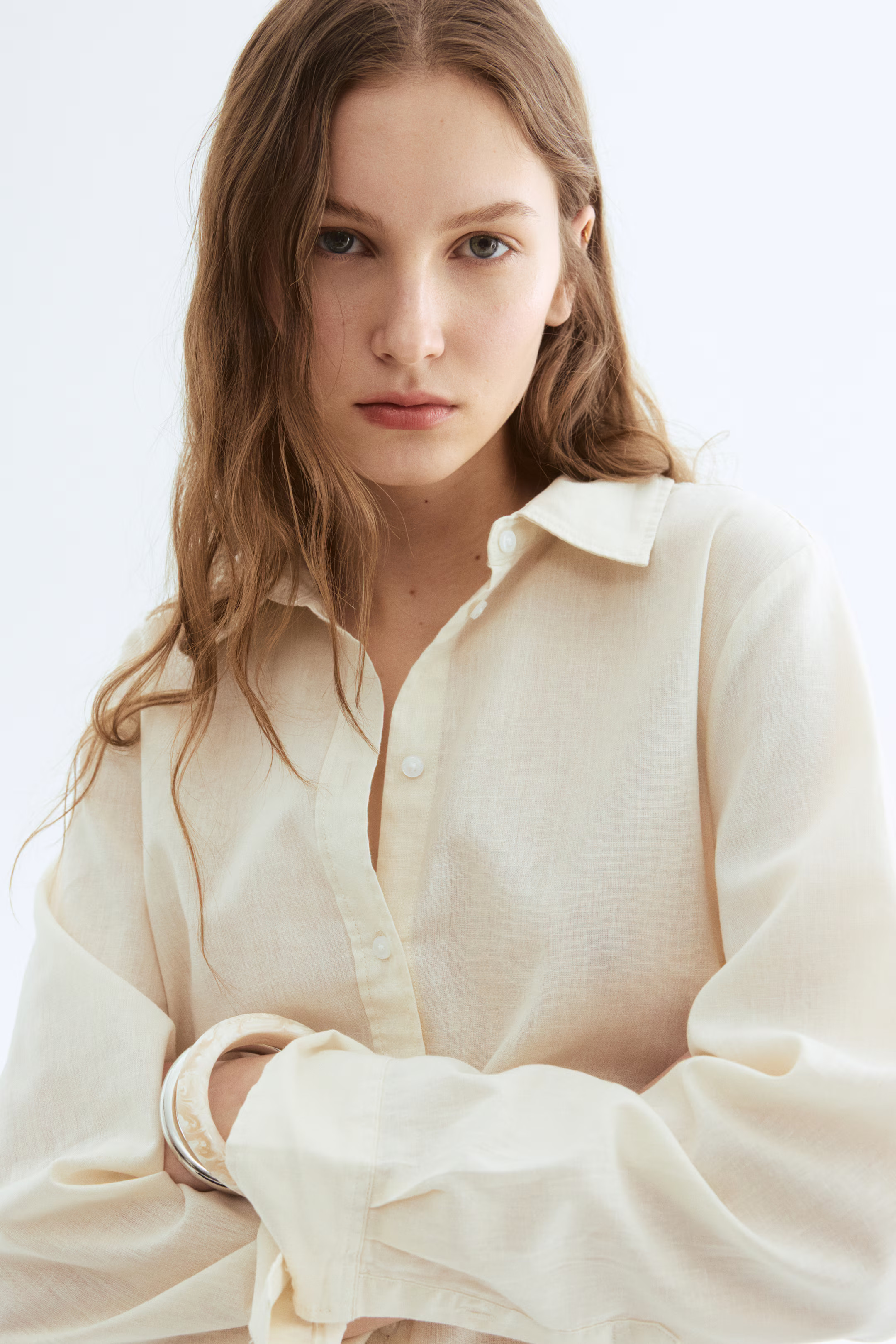 Linen-blend shirt | H&M (UK, MY, IN, SG, PH, TW, HK)