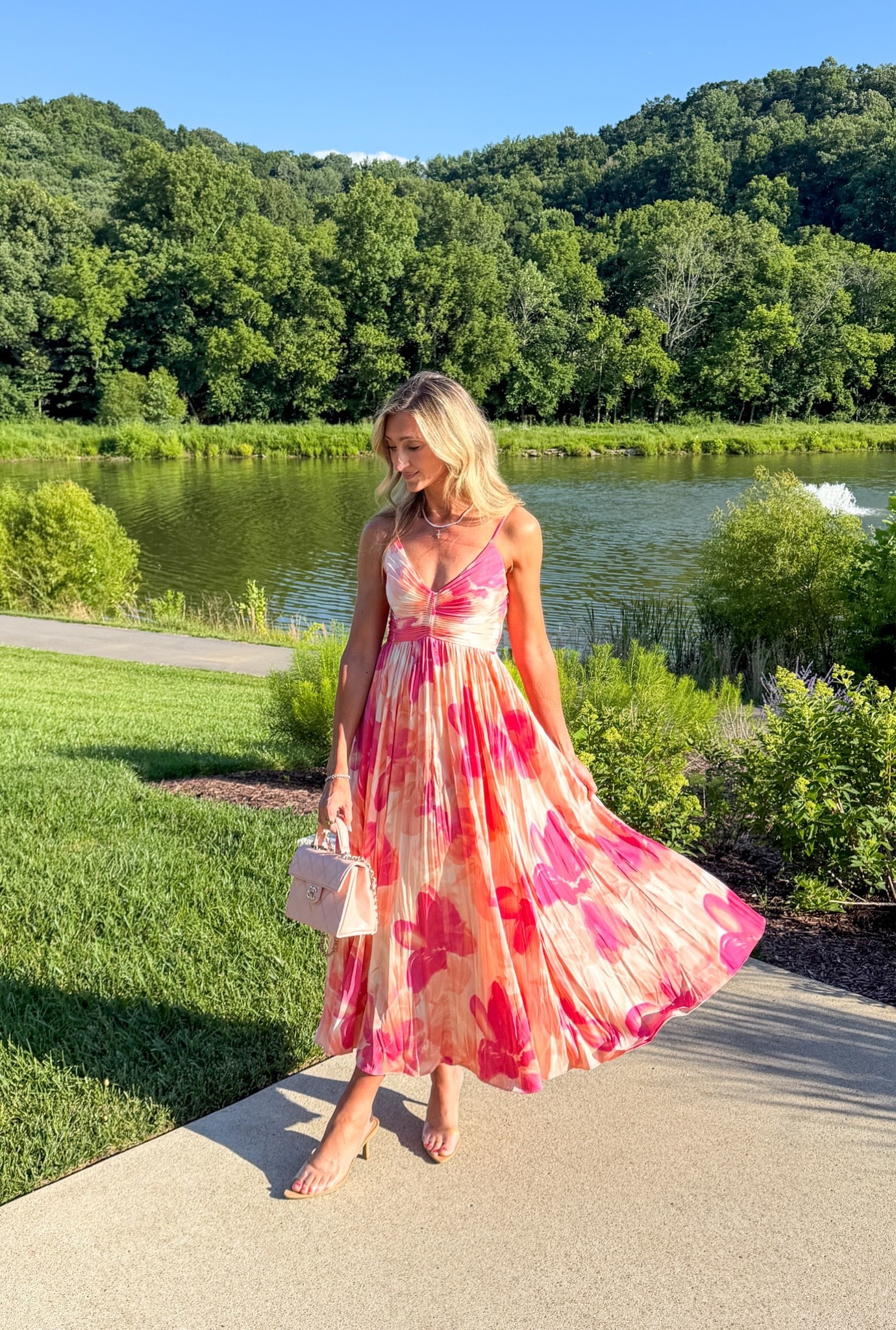 New color in this gorgeous dress that has become one of my go to dresses. It’s reliable and beautiful! I’m in size XS. Wedding guest dress. Event dress

#LTKootd #LTKmomlife #LTKmorningroutine