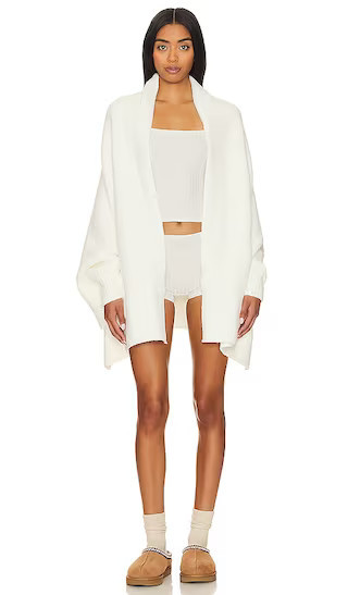 Barefoot Dreams CozyChic Blanket Wrap in Cream. | Revolve Clothing (Global)