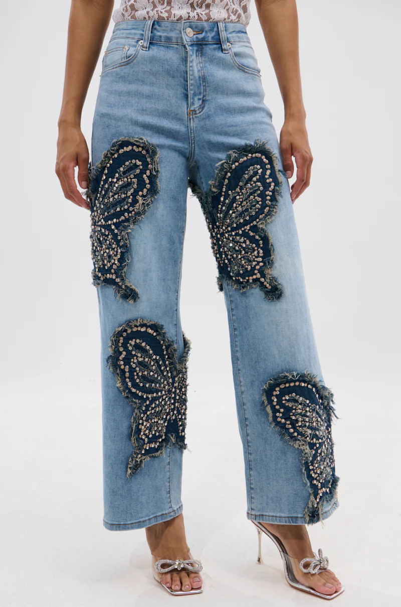 REBIRTH BUTTERFLY PATCH JEANS | AKIRA