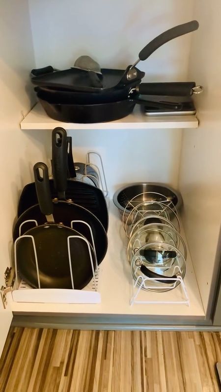 Cook a meal without ever having to battle your cookware again 😌

Comment POTS to get the link sent to your DMs

#potsandpans #kitchenorganization #charlottehomes

#LTKHome #LTKVideo #LTKFindsUnder50