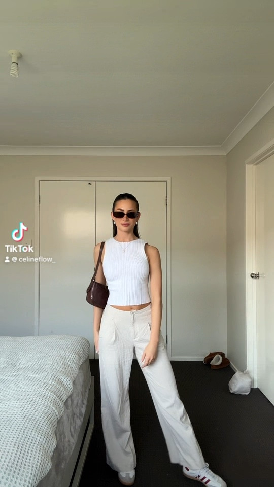 Causal biege wide pants and a white tank top. Size AU XS in both ! 

#LTKspring #LTKaustralia #LTKbeauty