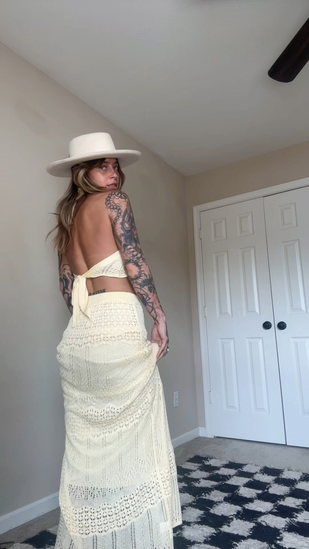 The cutest set for spring/summer🌼
It is a little more pastel yellow than it shows in the video. 
Im wearing a size small

The hat is Lack if Color but i can’t find the exact one. Ive linked some similar💛

#style #styleinspo #outfitinspo #outfitideas #springstyle #summerstyle #festival #festivaloutfit

#LTKStyleTip #LTKFestival #LTKFindsUnder100