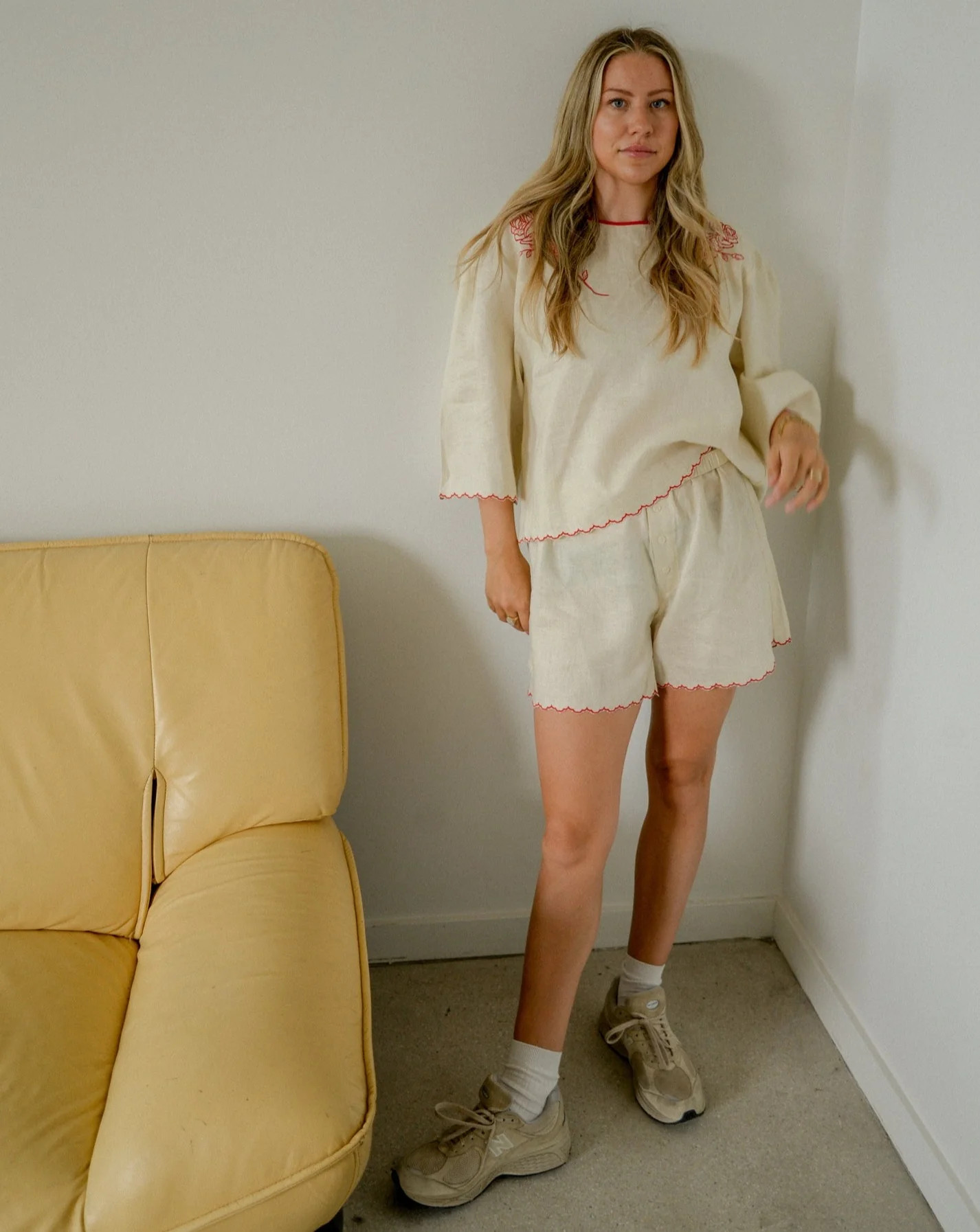 The West Set Top - Crema w/ Red | Sonderhaus