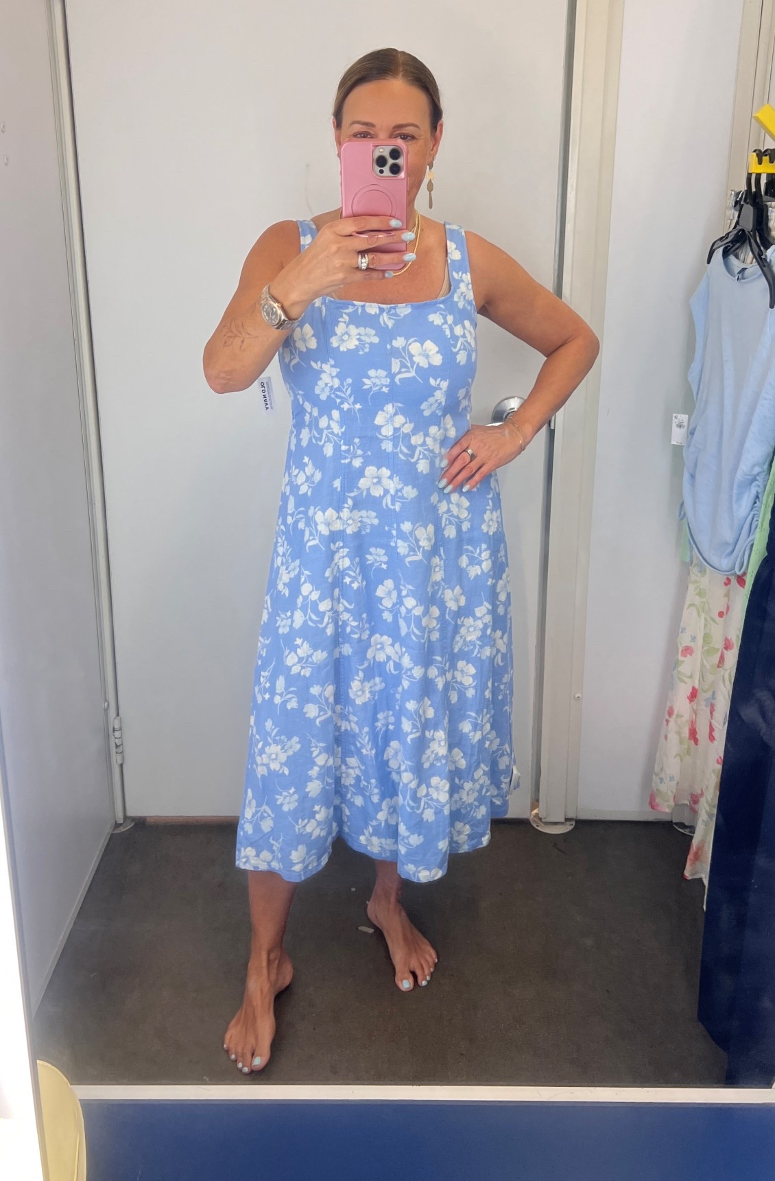Old Navy, summer dress ￼

#LTKTravel #LTKSeasonal #LTKstorytime