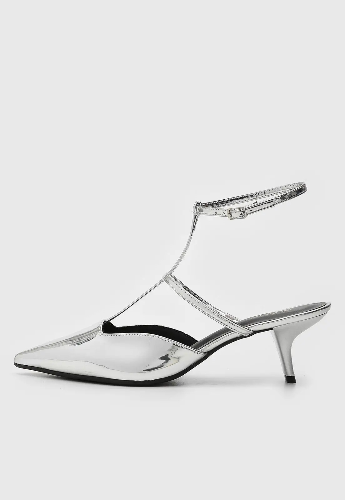 Scarpin Zatz Metalizado Prata | Dafiti (BR)