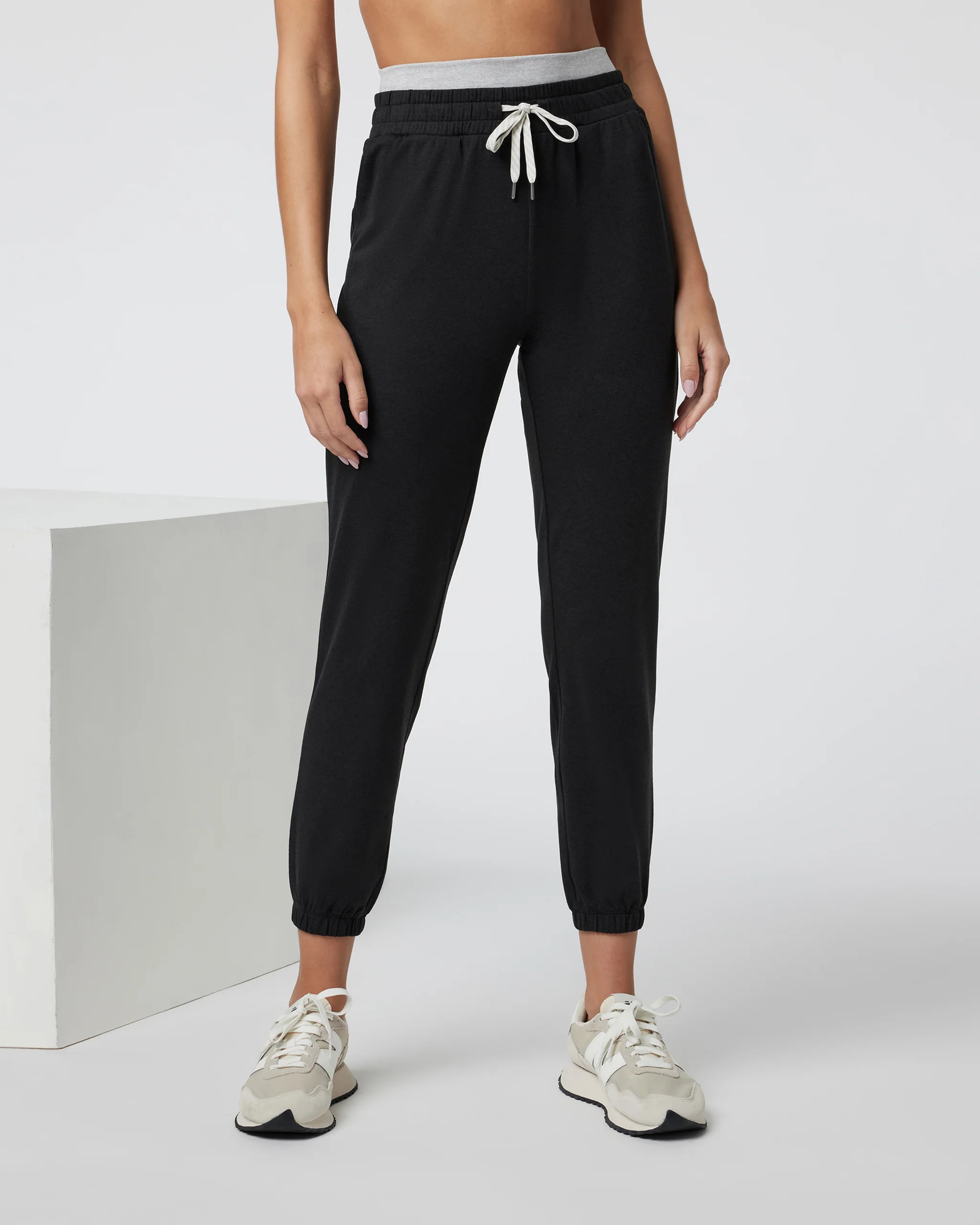 Halo Warm-Up Jogger | Vuori Clothing (US & Canada)