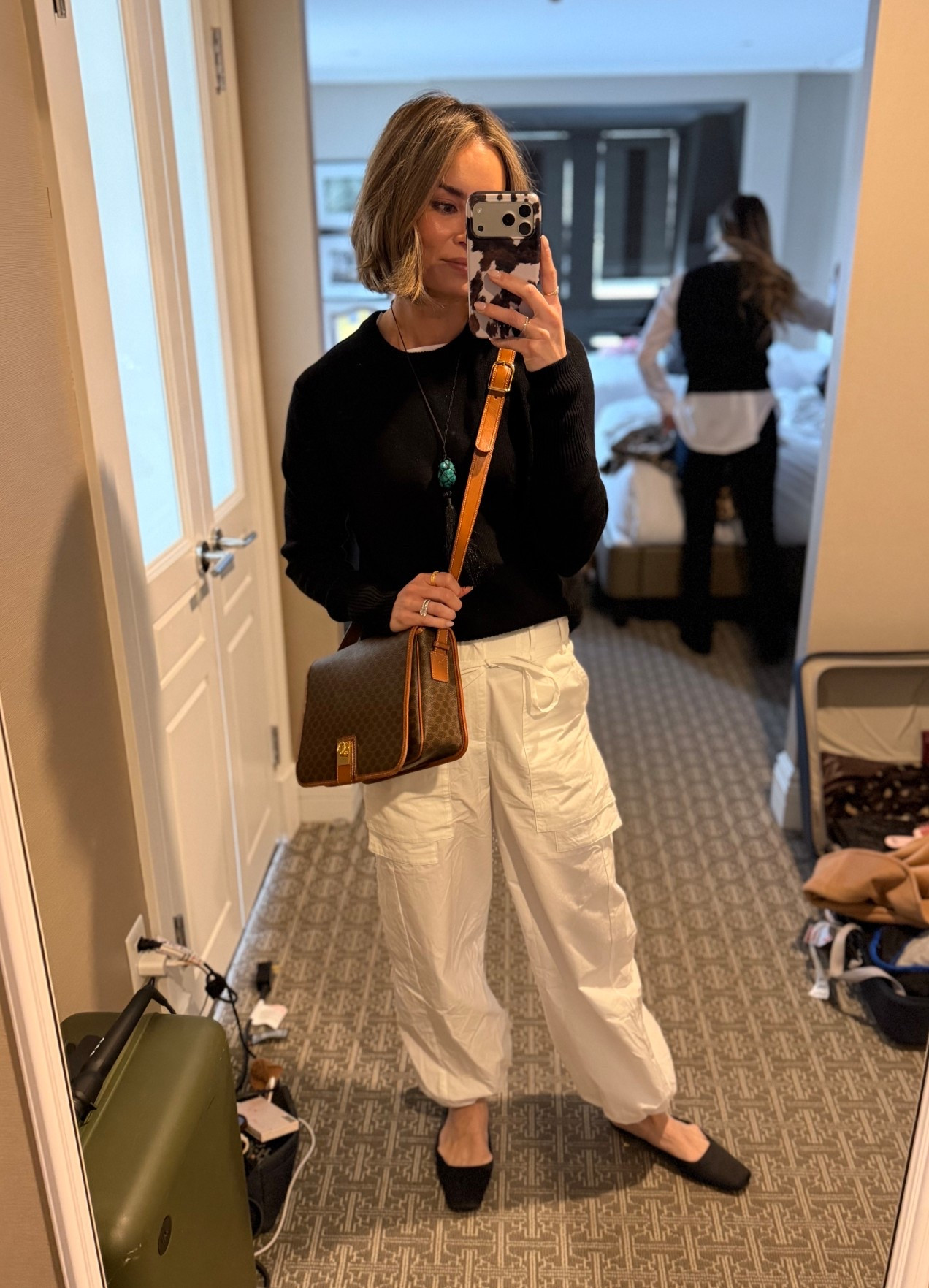 Comfy cozy outfit for walking the city!🚶🏼‍♀️

#LTKTravel #LTKSeasonal #LTKootd