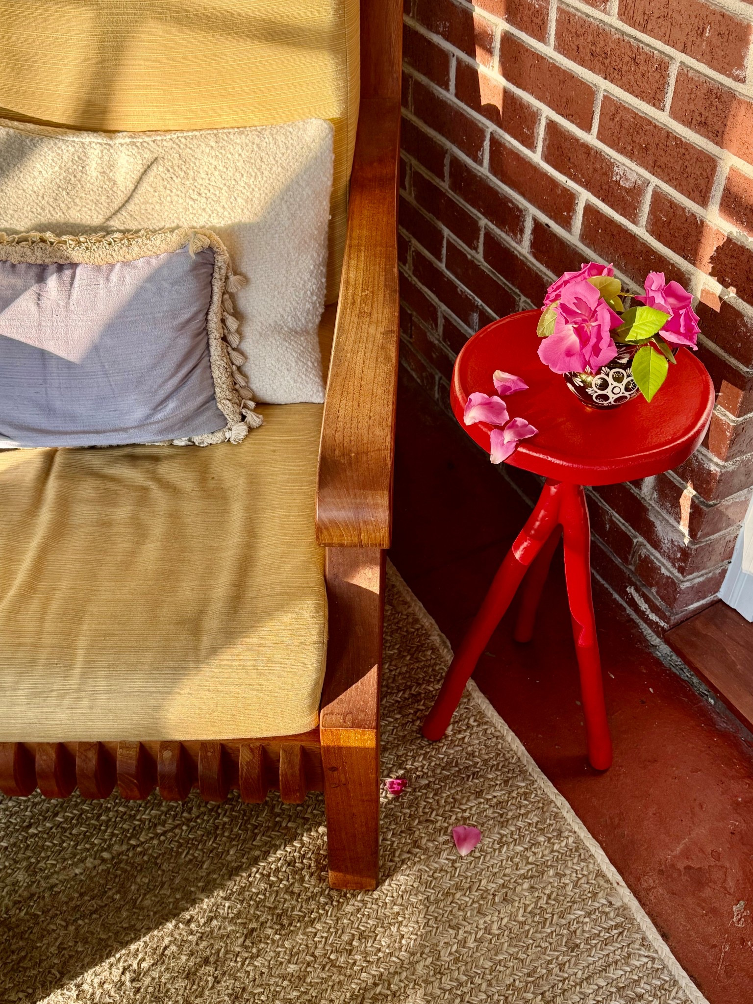 This little red table lights up every space and works in any room in your home or office! It’s very sturdy and perfect for your coffee, wine, books, framed photos - whatever you want right at your fingertips! Its also available in a gorgeous avocado color. Get these now becore they sell out as they kimited edition collab ❤️

#LTKKids #LTKdayinmylife #LTKHome