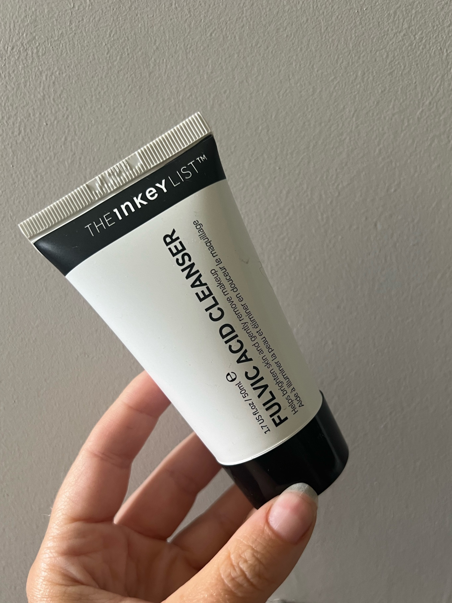 This is the best facial cleanser when you e got that stubborn make up that won’t come off 

#LTKbeauty #LTKcanada #LTKsale