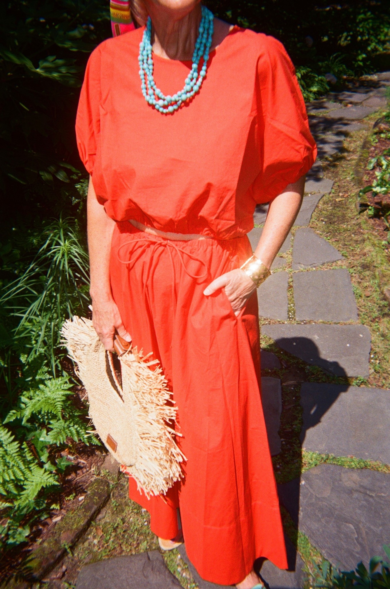 Summer set!  The colors of sun and sea . . . 
|
#arebelinprada #set #linenset #itbag #summerset #orange #turquoise #turquoisenecklace #travelset #travelinstyle 

#LTKItBag #LTKSummerEdit #LTKTravel